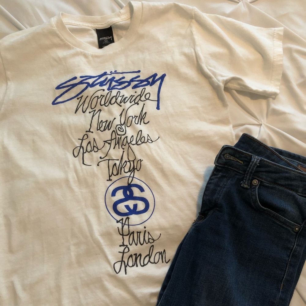 White Stussy t-shirt